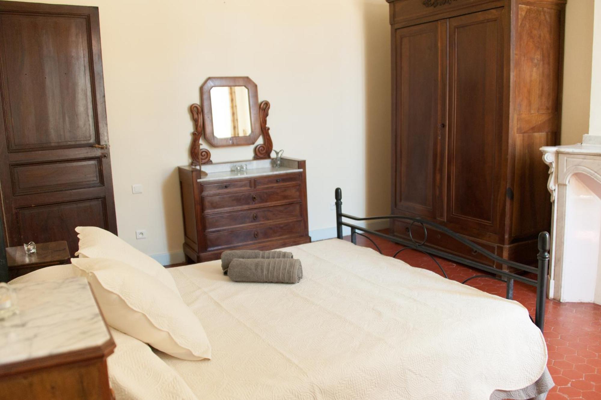 Maison Pelissier Bed And Breakfast With Sweeming Pool Cuxac-dʼAude 外观 照片
