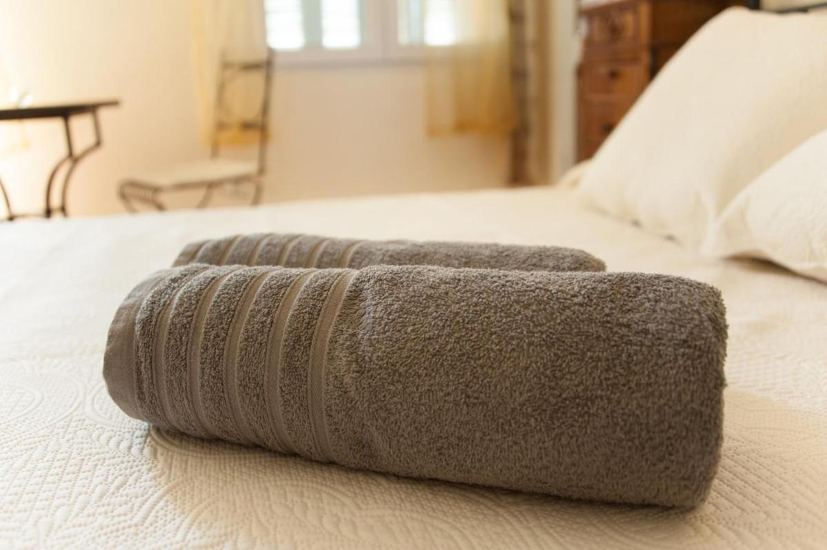 Maison Pelissier Bed And Breakfast With Sweeming Pool Cuxac-dʼAude 外观 照片